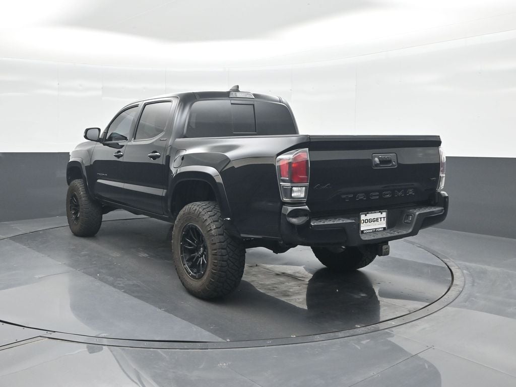 2021 Toyota Tacoma Limited LIFTED V6