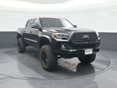2021 Toyota Tacoma Limited LIFTED V6