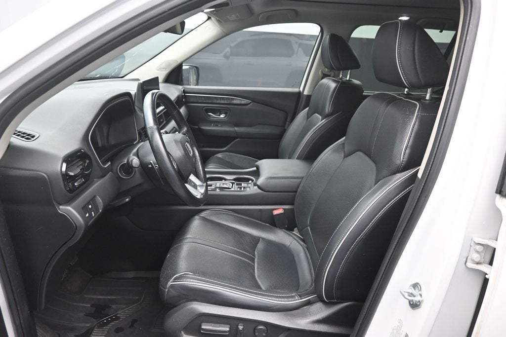 2023 Honda Pilot Elite