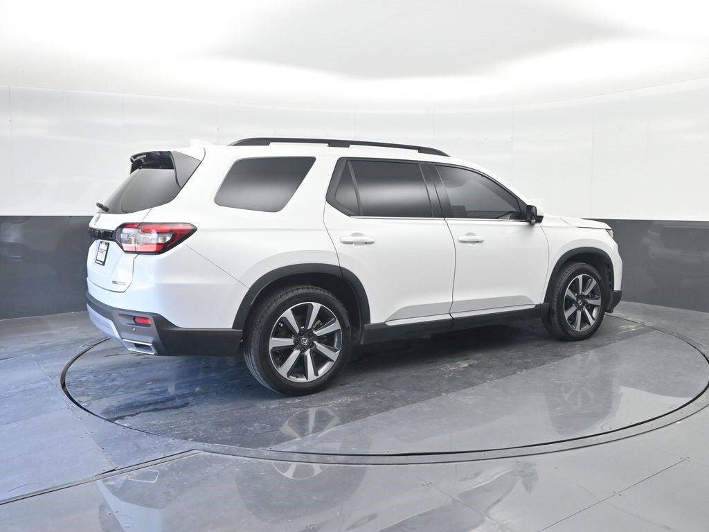 2024 Honda Pilot Touring