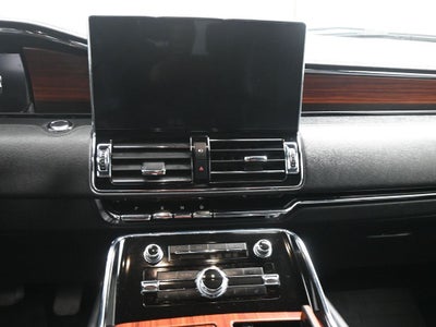 2024 Lincoln Navigator L Reserve