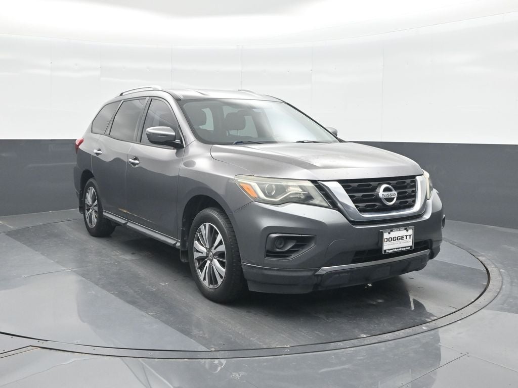 2017 Nissan Pathfinder S