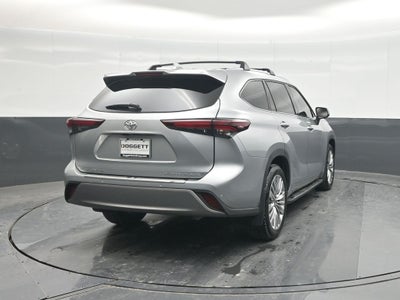 2024 Toyota Highlander Platinum