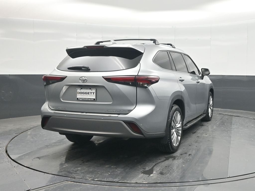 2024 Toyota Highlander Platinum