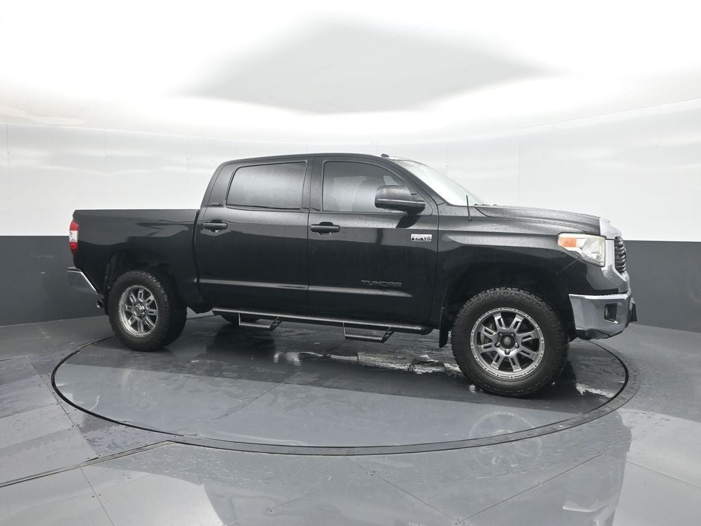 2017 Toyota Tundra SR5