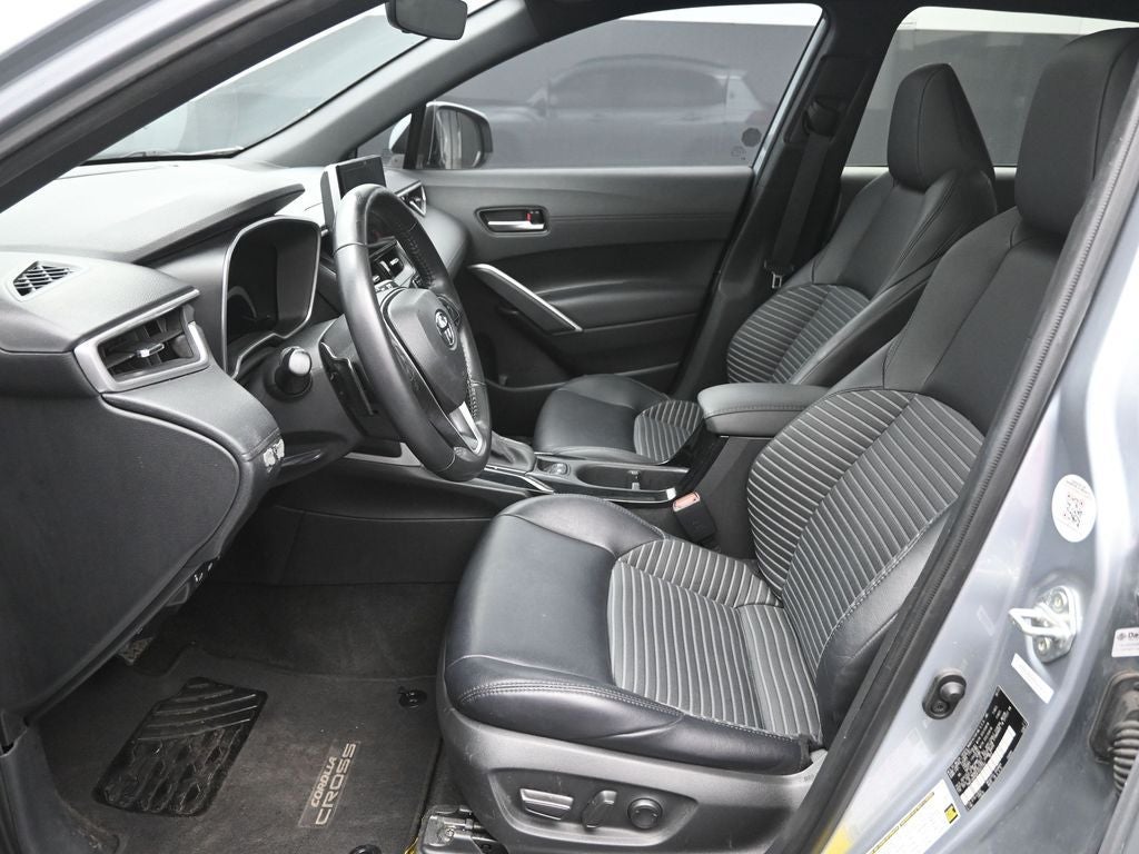 2023 Toyota Corolla Cross Hybrid XSE