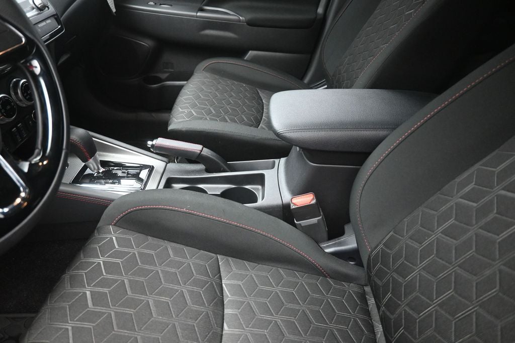 2025 Mitsubishi Outlander Sport 2.0 S