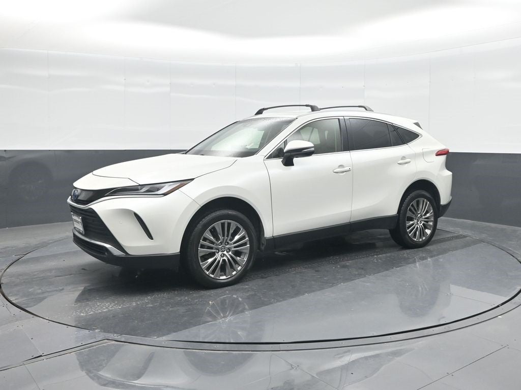 2022 Toyota Venza XLE