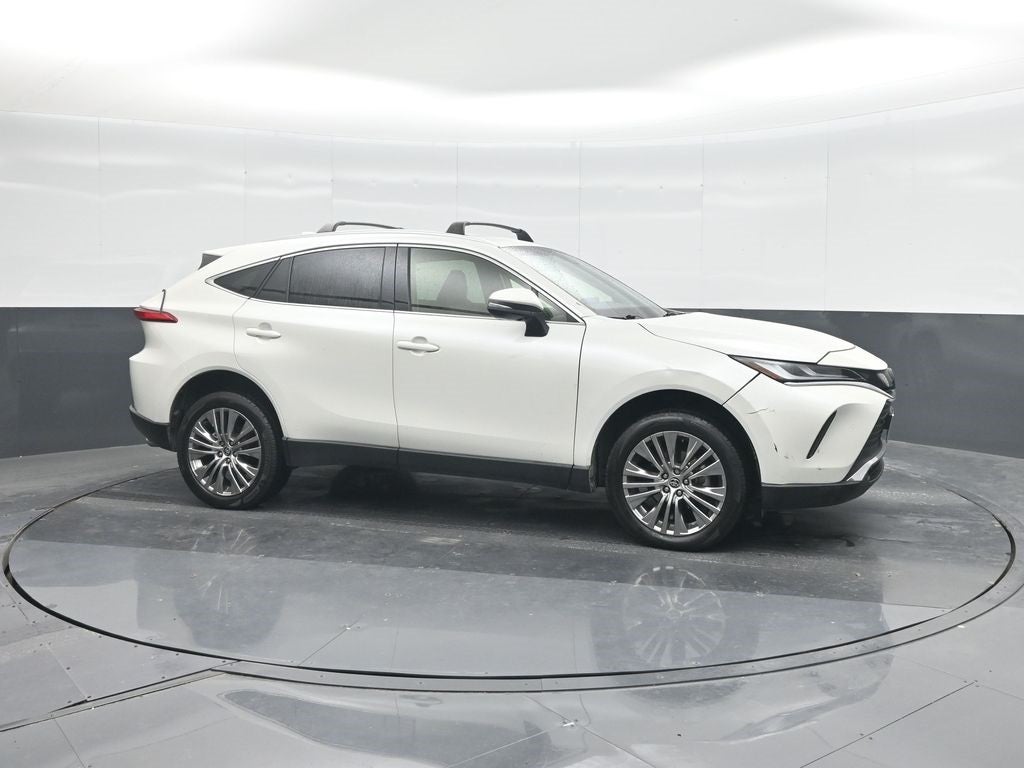 2022 Toyota Venza XLE