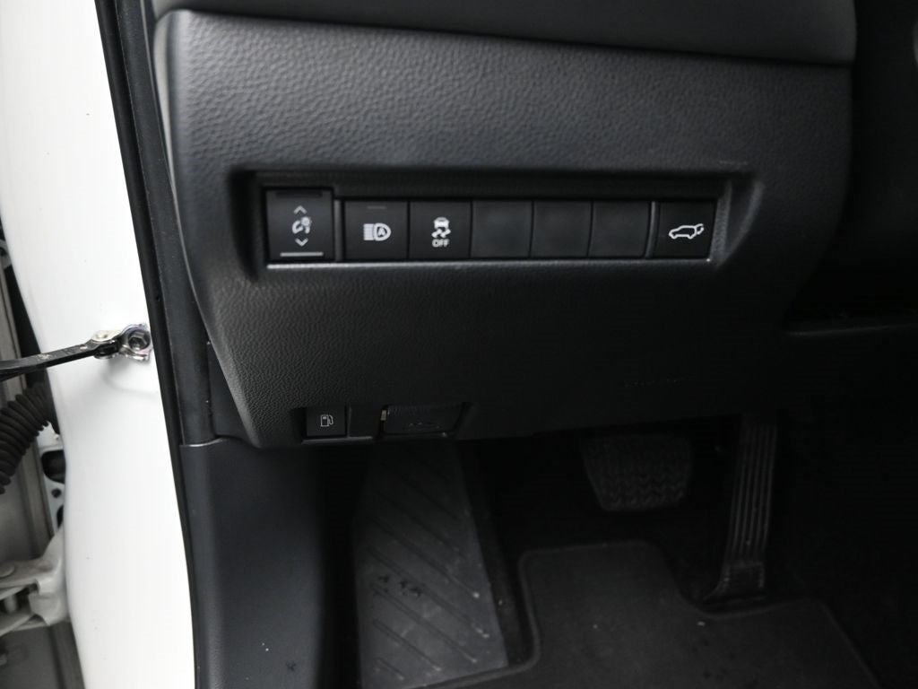 2022 Toyota Venza XLE