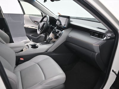 2022 Toyota Venza XLE