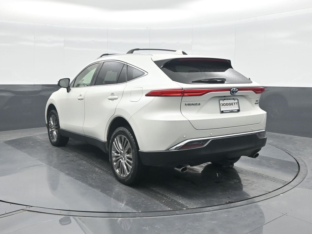 2022 Toyota Venza XLE
