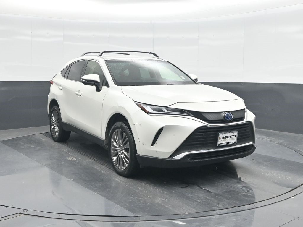 2022 Toyota Venza XLE