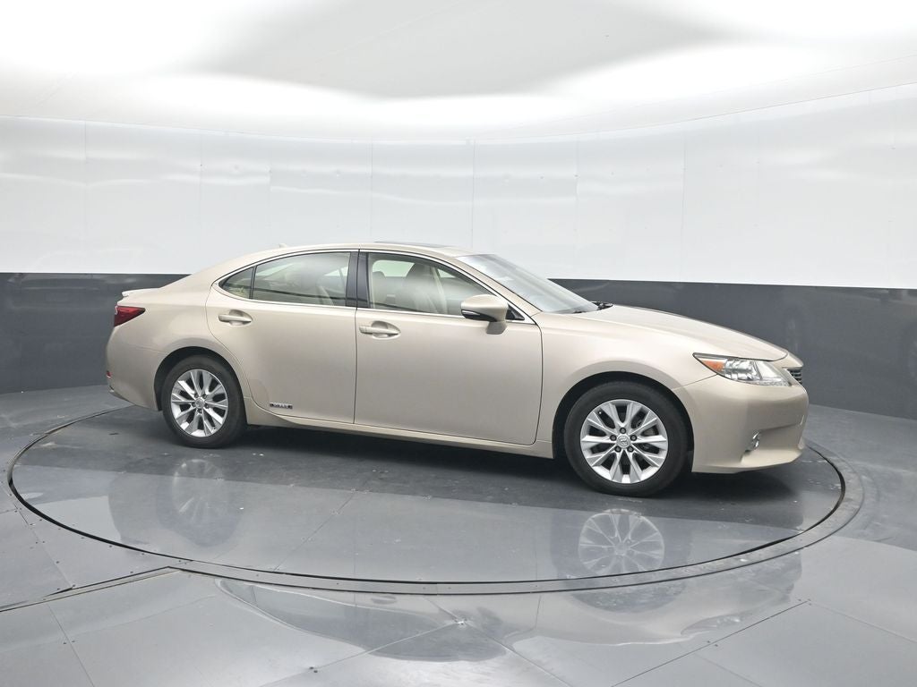 2014 Lexus ES 300h