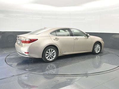 2014 Lexus ES 300h
