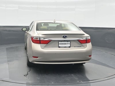 2014 Lexus ES 300h
