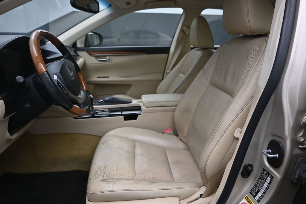 2014 Lexus ES 300h