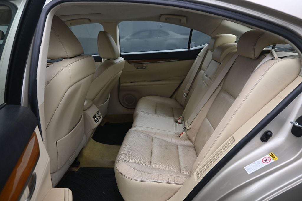 2014 Lexus ES 300h