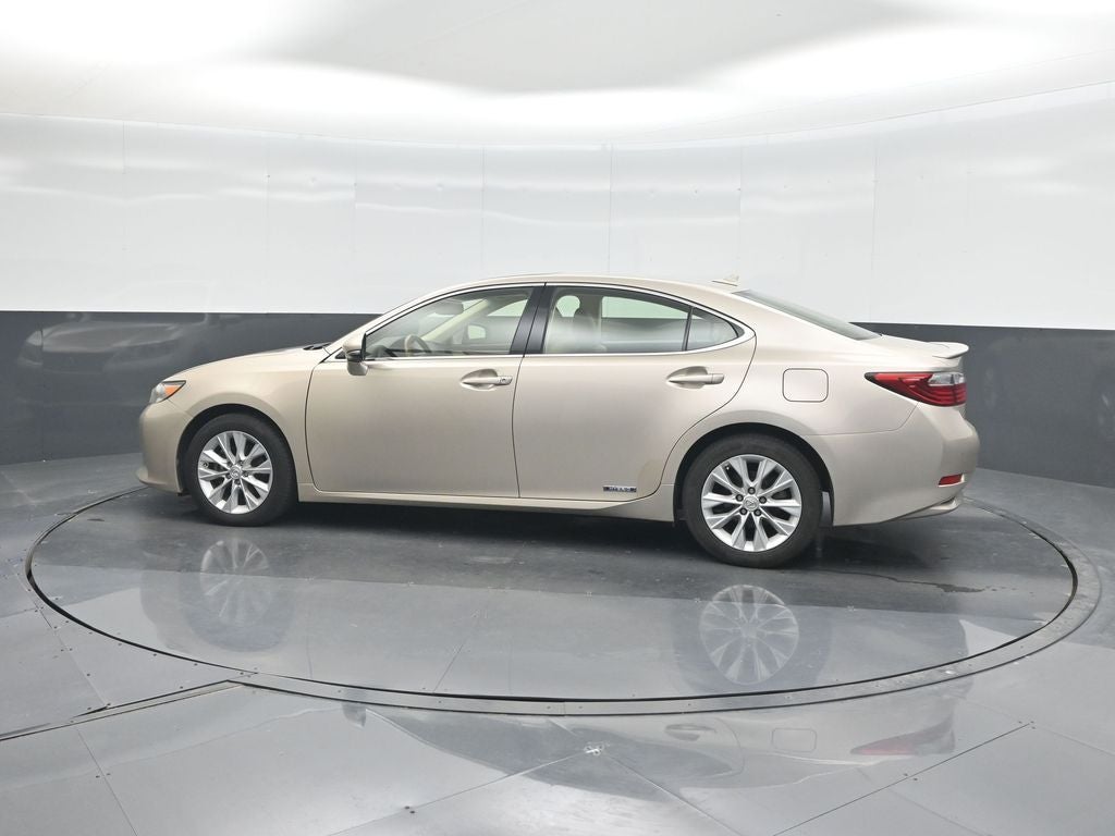 2014 Lexus ES 300h