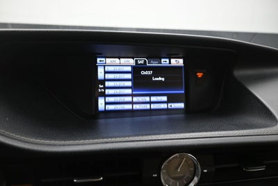 2014 Lexus ES 300h