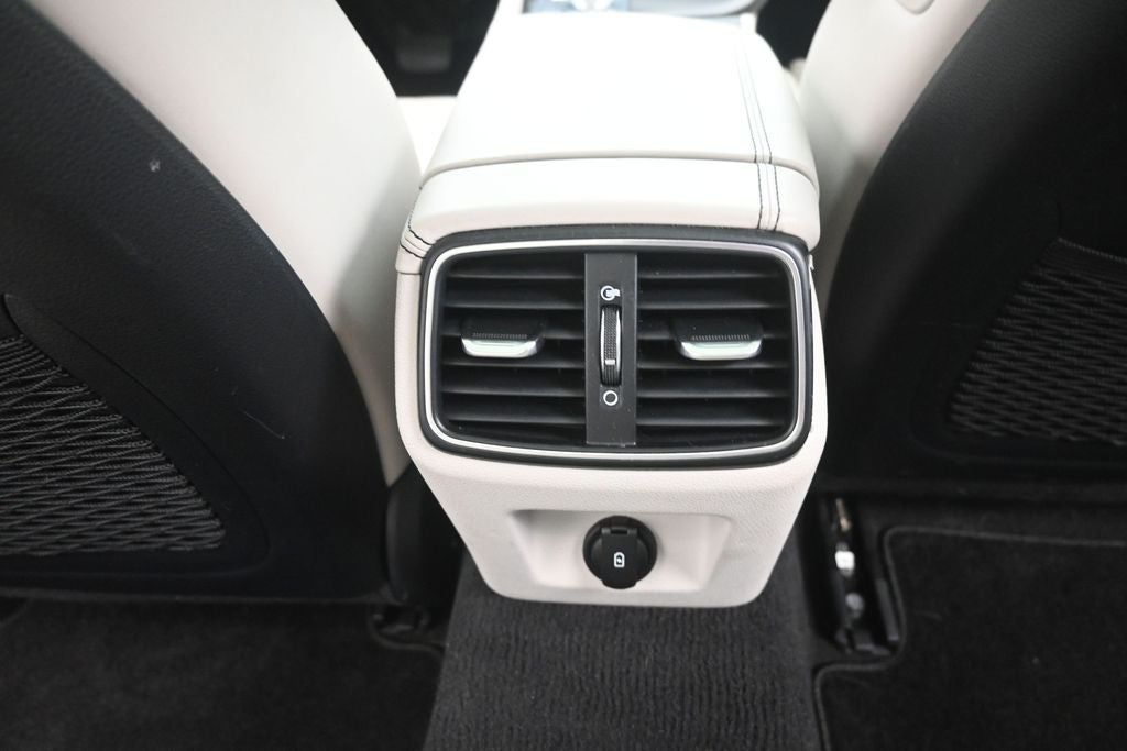 2019 Genesis G70 2.0T Advanced