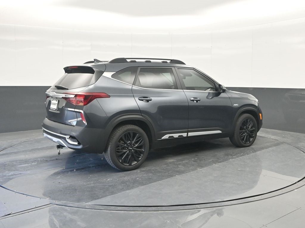 2022 Kia Seltos Nightfall