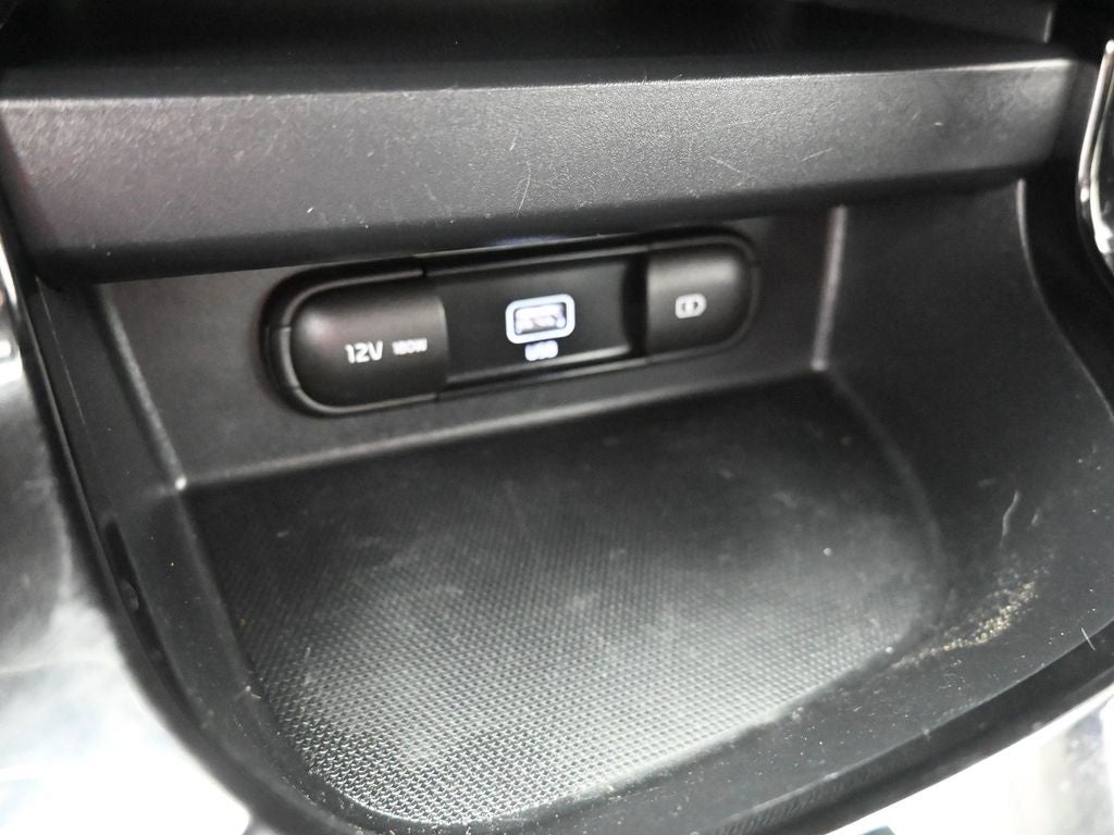 2022 Kia Seltos Nightfall