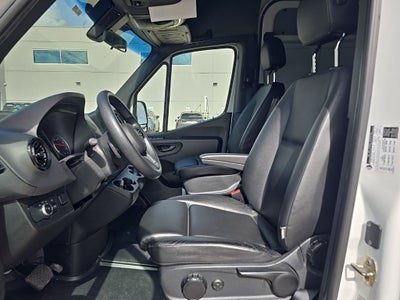 2024 Mercedes-Benz Sprinter 2500 Crew 144 WB