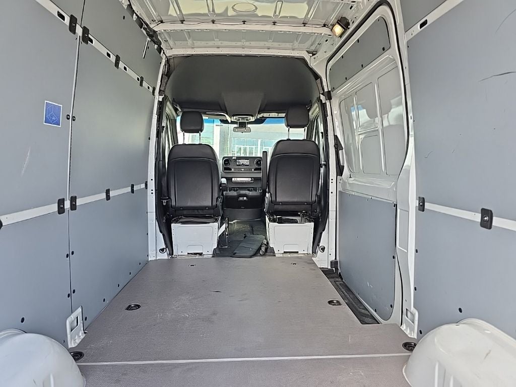 2024 Mercedes-Benz Sprinter 2500 Crew 144 WB