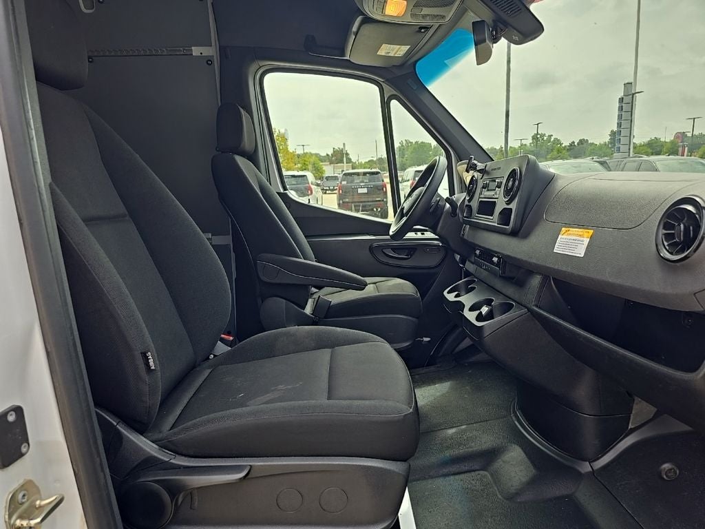 2024 Mercedes-Benz Sprinter 2500 Crew 144 WB