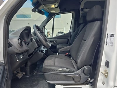 2024 Mercedes-Benz Sprinter 2500 Crew 144 WB