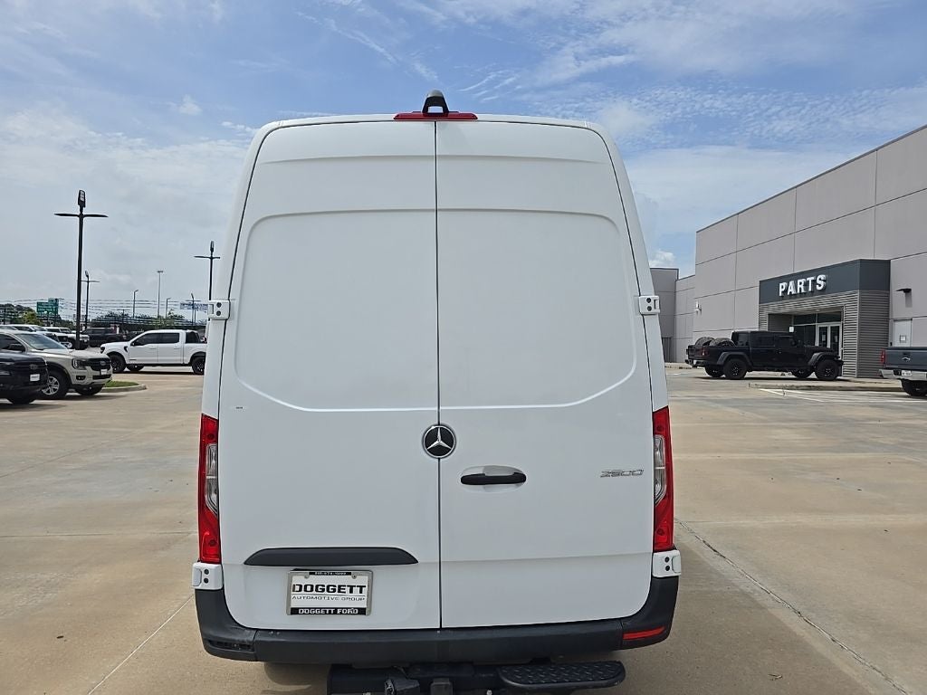 2024 Mercedes-Benz Sprinter 2500 Crew 144 WB