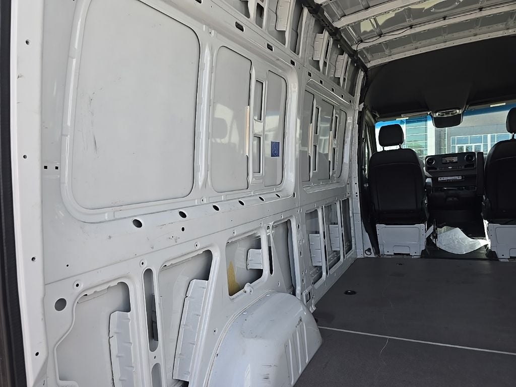 2024 Mercedes-Benz Sprinter 2500 Crew 144 WB