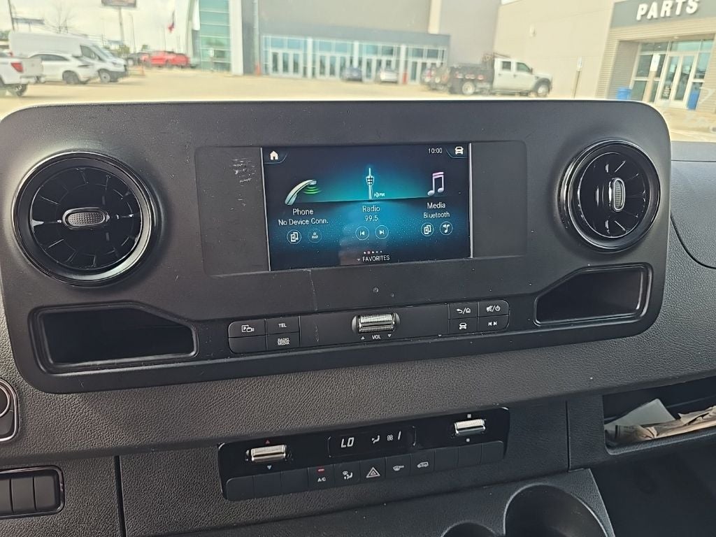 2024 Mercedes-Benz Sprinter 2500 Crew 144 WB