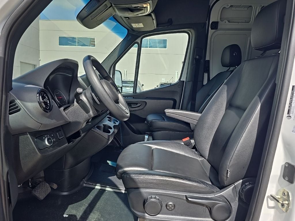 2024 Mercedes-Benz Sprinter 2500 Crew 144 WB