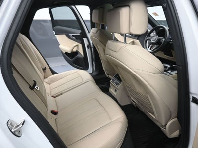 2021 Audi A4 45 S line Premium Plus quattro