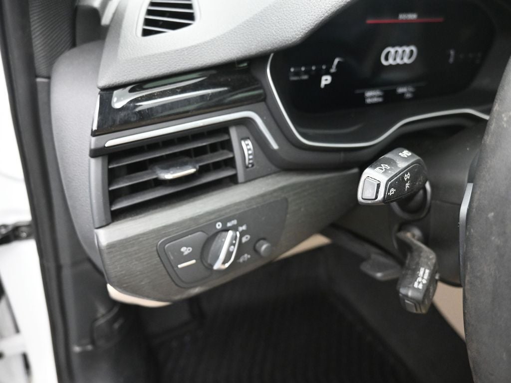 2021 Audi A4 45 S line Premium Plus quattro