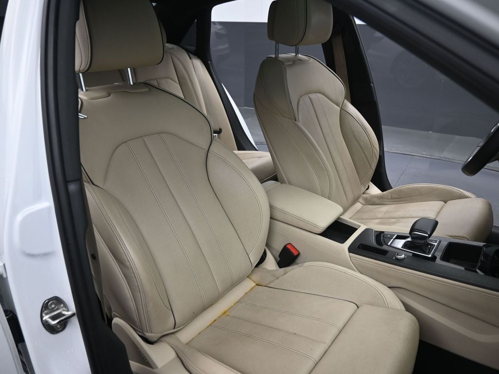 2021 Audi A4 45 S line Premium Plus quattro