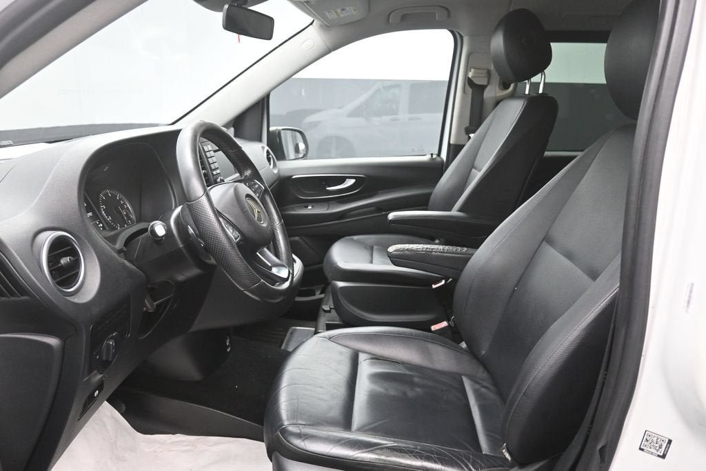 2016 Mercedes-Benz Metris Passenger