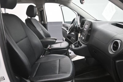 2016 Mercedes-Benz Metris Passenger