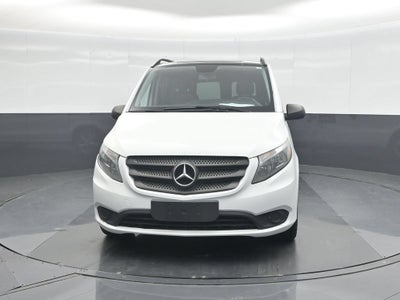 2016 Mercedes-Benz Metris Passenger