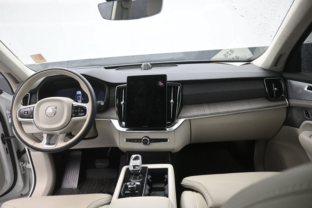 2026 Volvo XC90 B6 Ultra