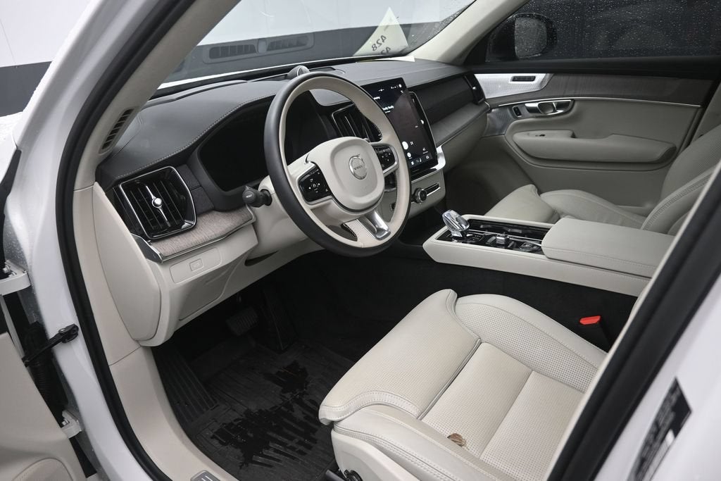 2026 Volvo XC90 B6 Ultra