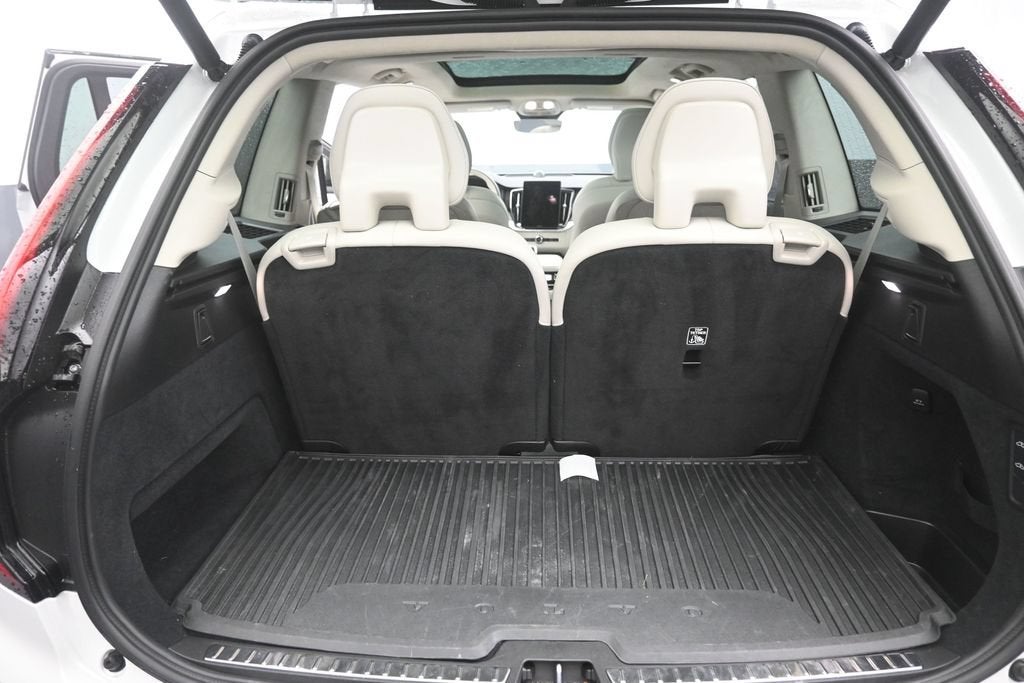2026 Volvo XC90 B6 Ultra