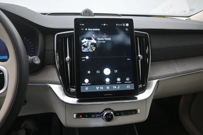 2026 Volvo XC90 B6 Ultra