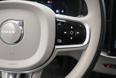 2026 Volvo XC90 B6 Ultra