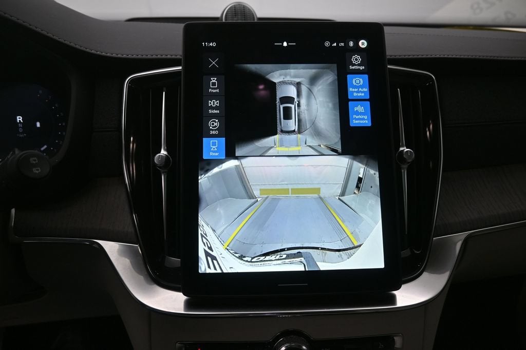 2026 Volvo XC90 B6 Ultra