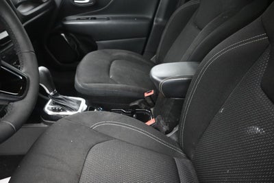 2022 Jeep Renegade Altitude