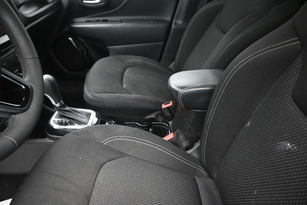 2022 Jeep Renegade Altitude