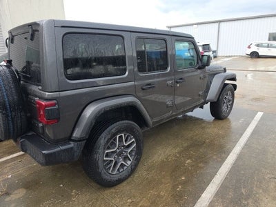 2025 Jeep Wrangler Sahara